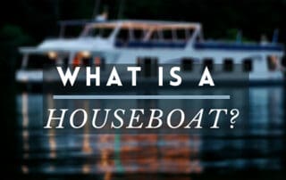 what is a houseboat