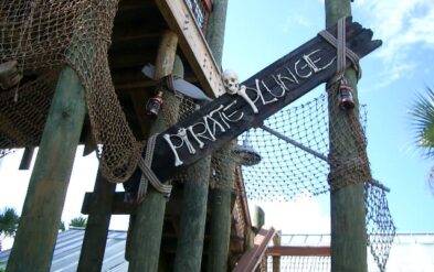 Horizon Resort in Orlando Pirate Plunge Water Park Slide Entry Sign of Bones by Fender Marine